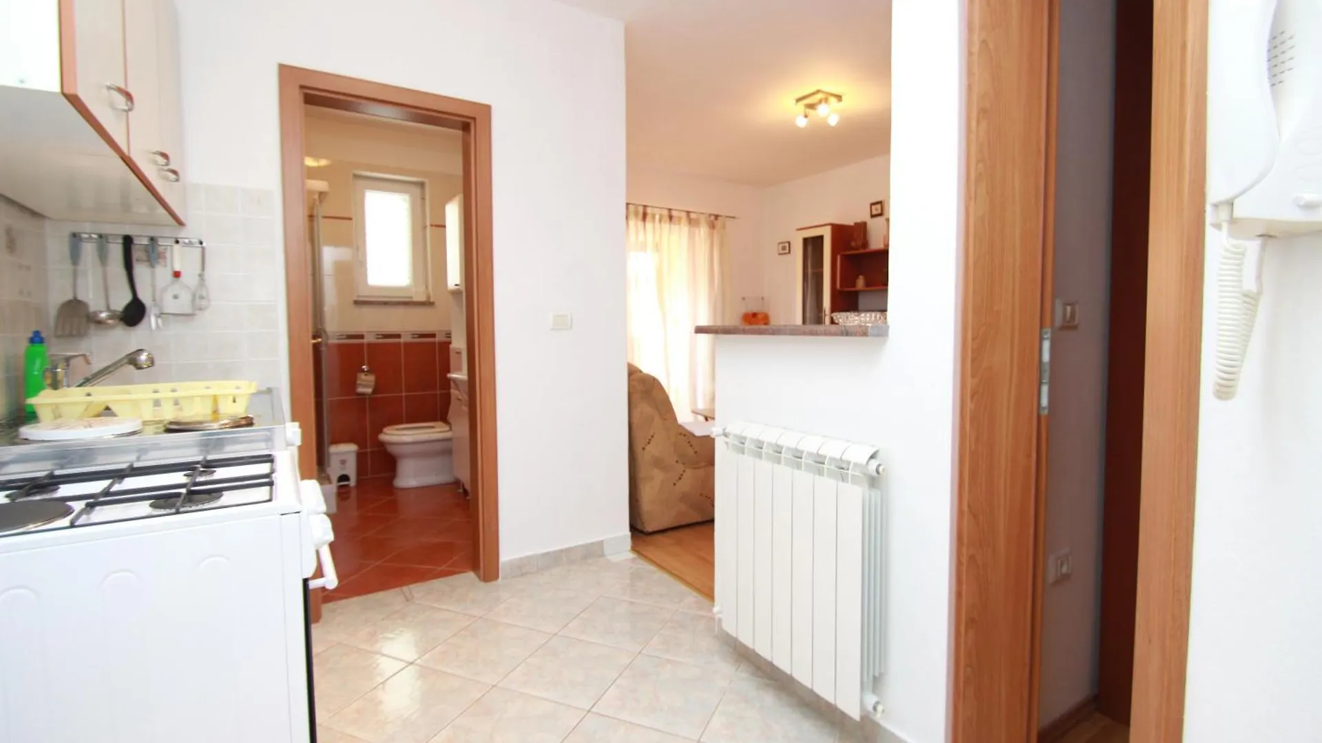 Apartments Jeromela Fazana